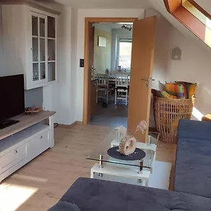 Apartment Hammerwaldblick Im Dachgeschoss, Selb